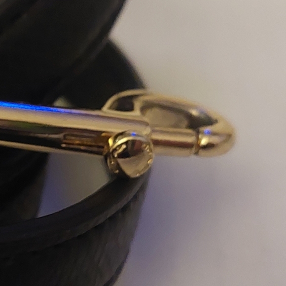 COACH Black Leather And GOLD Replacement Strap - Picture 2 of 7